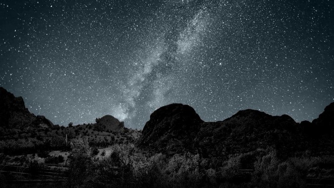 为什么欧美影视喜欢露点？